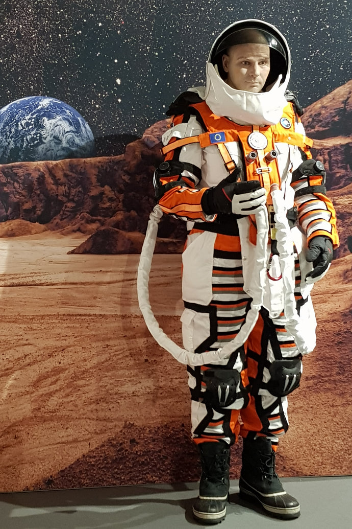 Gastronaut