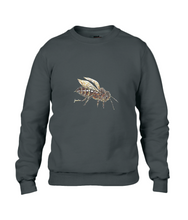 JanaRoos - T-shirts and Sweaters - Sweater - Packshot - Hand drawn illustration - Round neck - Long sleeves - Cotton - Black - Zwart - honey bee - honing bij