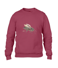 JanaRoos - T-shirts and Sweaters - Sweater - Packshot - Hand drawn illustration - Round neck - Long sleeves - Cotton - independence red - rood - honey bee - honing bij