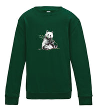 JanaRoos - T-shirts and Sweaters - Kid's Sweater - Packshot - Hand drawn illustration - Round neck - Long sleeves - Cotton - Bottle Green - Groen - Panda