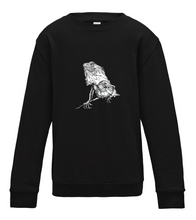 JanaRoos - T-shirts and Sweaters - Kid's Sweater - Packshot - Hand drawn illustration - Round neck - Long sleeves - Cotton - Jet black - Zwart - Iguana - IguJana