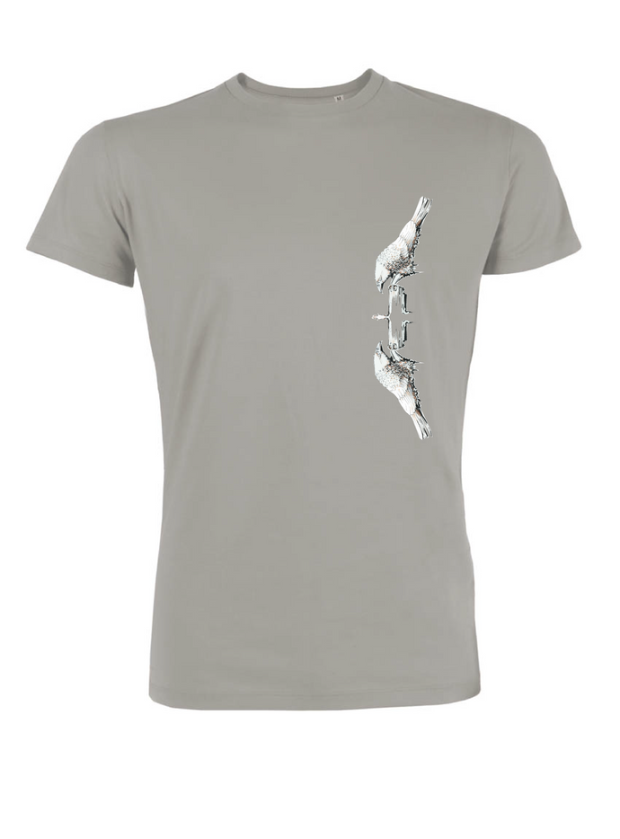 JanaRoos - T-shirts and Sweaters - Men T-shirt - Packshot - Hand drawn illustration - Round neck - short sleeves - Cotton - opal grey - grijs -  white raven - witte raaf