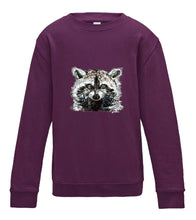 JanaRoos - T-shirts and Sweaters - Kid's Sweater - Packshot - Hand drawn illustration - Round neck - Long sleeves - Cotton - plum purple - paars - raccoon - wasbeer - wasbeertje