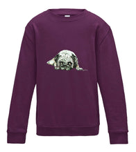 JanaRoos - T-shirts and Sweaters - Kid's Sweater - Packshot - Hand drawn illustration - Round neck - Long sleeves - Cotton - plum - paars- pugg - dog - mops - hond