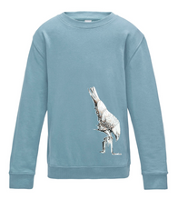 JanaRoos - T-shirts and Sweaters - Kid's Sweater - Packshot - Hand drawn illustration - Round neck - Long sleeves - Cotton - Lichtblauw - Blue - White raven - Witte raaf