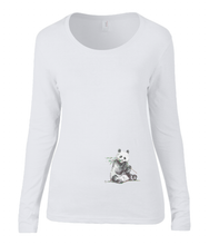 Women T-shirt -  organic cotton - long sleeved - round neck - white - wit - printdesign - drawing - JanaRoos -Panda bear - beer