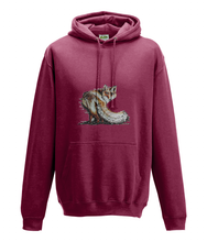 JanaRoos - Hoodie - Packshot - Hand drawn illustration - Round neck - Long sleeves - Cotton -red hot chilli - foxy - vos