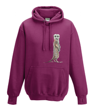 JanaRoos - Hoodies - Kids Hoodie - Packshot - Hand drawn illustration - Round neck - Long sleeves - Cotton - burgundy - paars - meerkat - stokstaartje