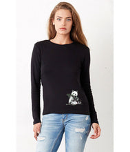Women T-shirt - frontshot - photoshoot - model -  organic cotton - long sleeved - round neck - printdesign - drawing - JanaRoos - Panda Bear - beer